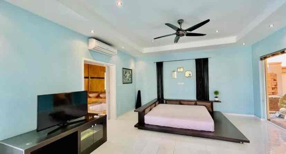 Villa zur Miete und zum Kauf mit 4 Zimmer in Bang Lamung, Chonburi