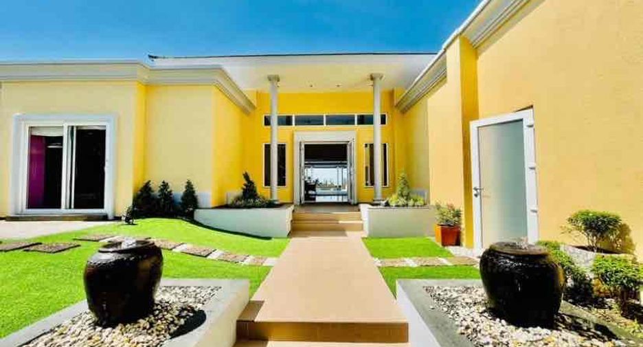 Villa zur Miete und zum Kauf mit 4 Zimmer in Bang Lamung, Chonburi