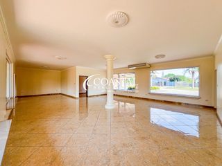 Casa en venta de 5 habitaciones en Huay Yai, Pattaya
