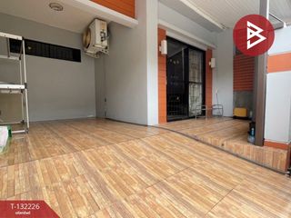 Casa adosada en venta de 3 habitaciones en Khlong Luang, Pathum Thani