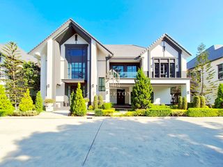 For sale 5 bedrooms house in Bang Phli, Samut Prakan