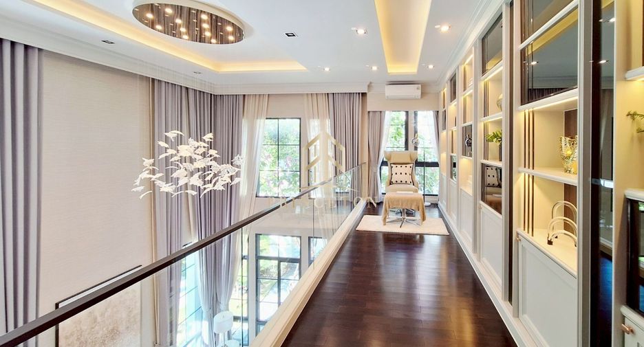 For sale 5 bedrooms house in Bang Phli, Samut Prakan