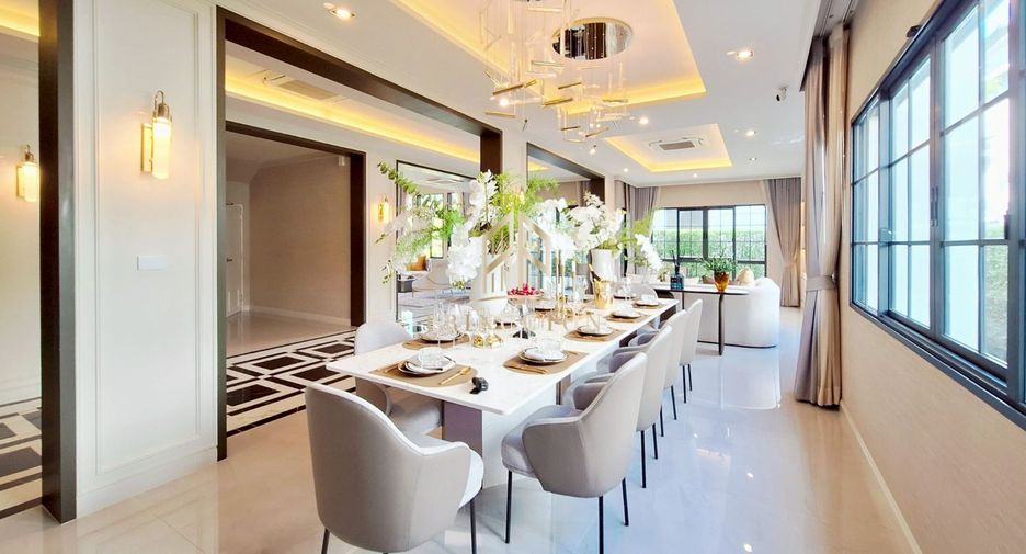 For sale 5 bedrooms house in Bang Phli, Samut Prakan