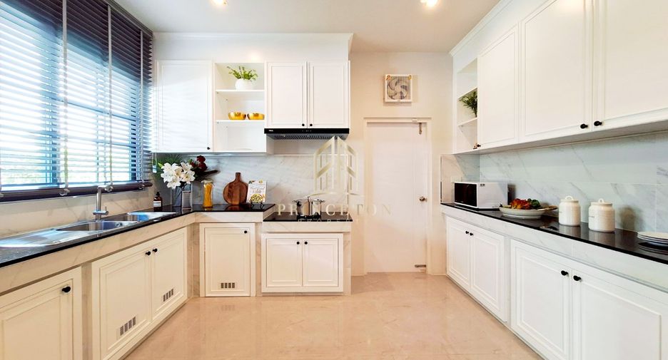 For sale 5 bedrooms house in Bang Phli, Samut Prakan