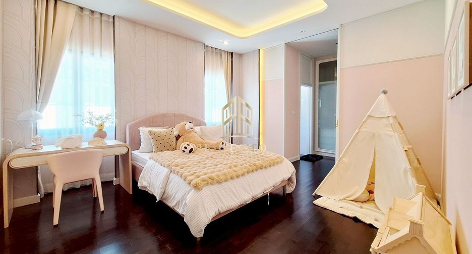 For sale 5 bedrooms house in Bang Phli, Samut Prakan