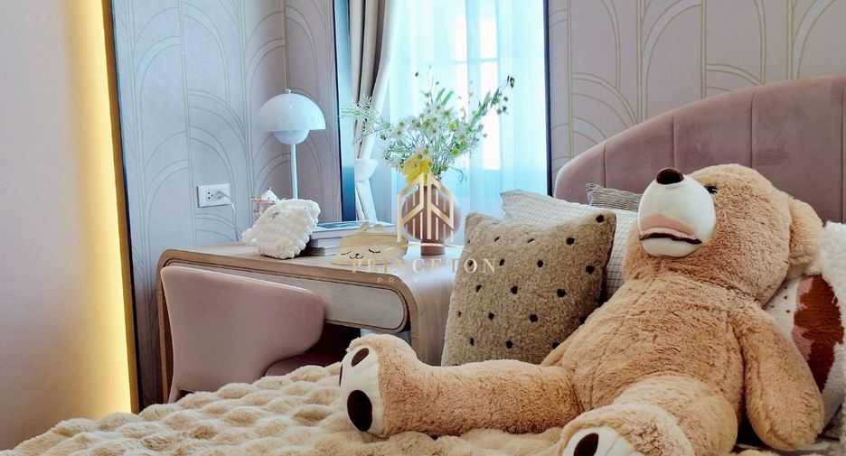 For sale 5 bedrooms house in Bang Phli, Samut Prakan