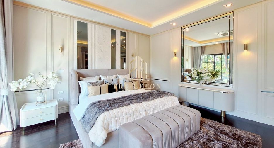 For sale 5 bedrooms house in Bang Phli, Samut Prakan