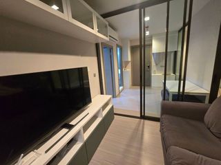 For rent 2 bedrooms apartment in Huai Khwang, Bangkok