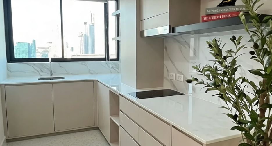 ขาย 2 ห้องนอน คอนโด ใน วัฒนา, กรุงเทพฯ