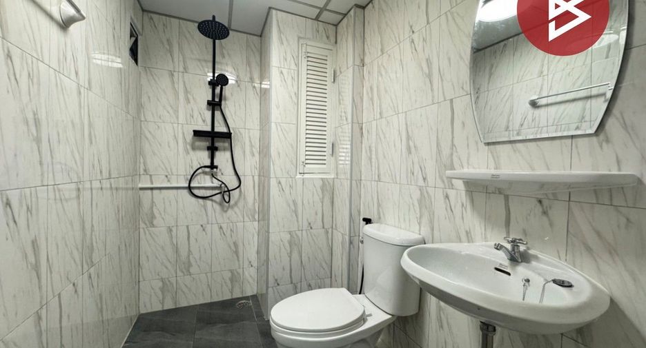 Wohnung zum Kauf mit 1 Zimmer in Bang Sao Thong, Samut Prakan
