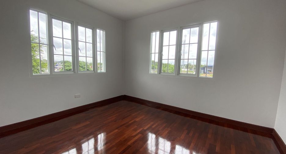 For sale 3 bedrooms house in Bang Khen, Bangkok