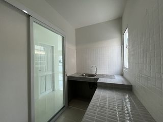 Продажа 3 спальни дом в Мин Бури, Бангкок