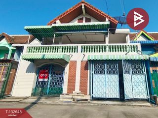 For sale 4 bedrooms townhouse in Phra Pradaeng, Samut Prakan