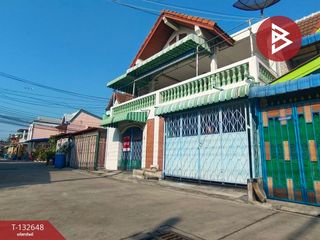 For sale 4 bedrooms townhouse in Phra Pradaeng, Samut Prakan