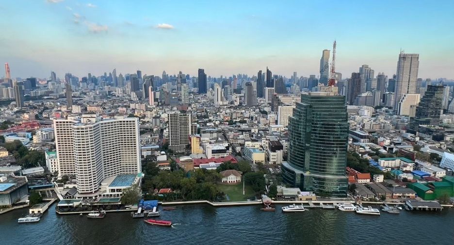 Condo en alquiler de 1 habitaciones en Khlong San, Bangkok