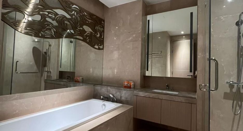 Condo en alquiler de 1 habitaciones en Khlong San, Bangkok