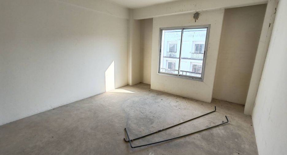 Local comercial en venta de 5 habitaciones en Krathum Baen, Samut Sakhon