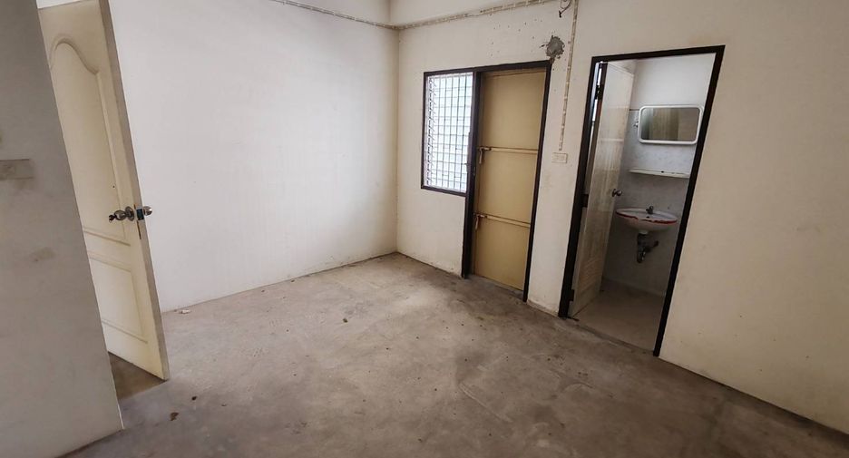 Local comercial en venta de 5 habitaciones en Krathum Baen, Samut Sakhon