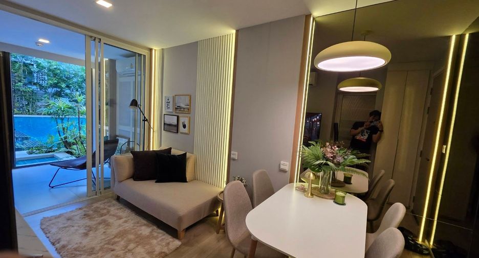 For rent and for sale 1 bed condo in Phra Khanong, Bangkok