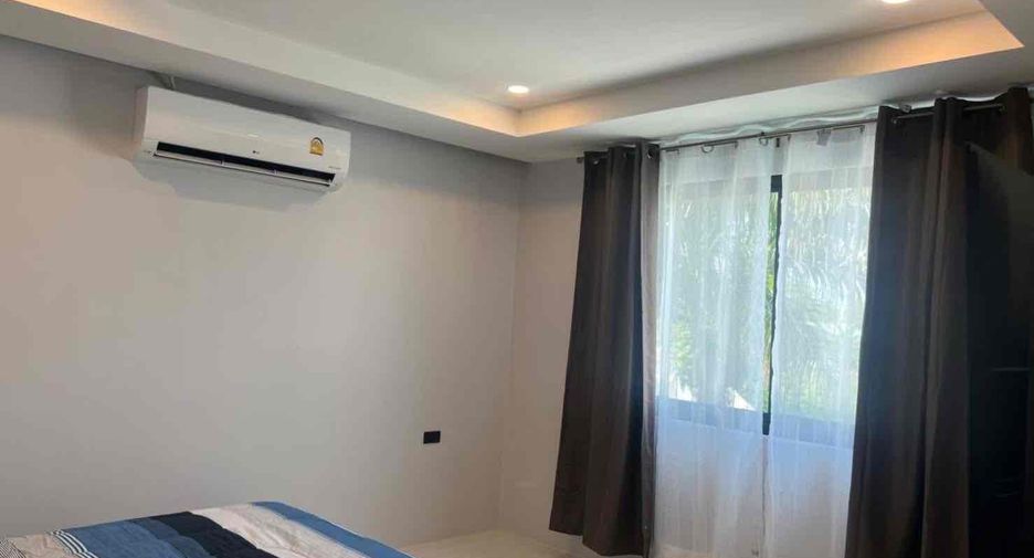 À louer 3 chambres villa à Bang Lamung, Chonburi