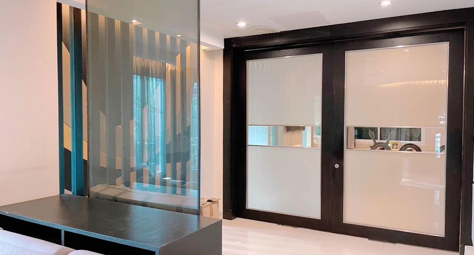 For sale 4 bedrooms house in Prawet, Bangkok