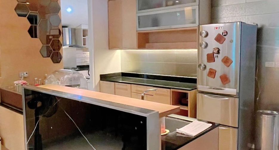 For sale 4 bedrooms house in Prawet, Bangkok