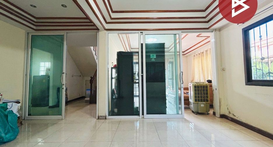 出售 3 卧室 独立屋 在 Phra Samut Chedi, Samut Prakan