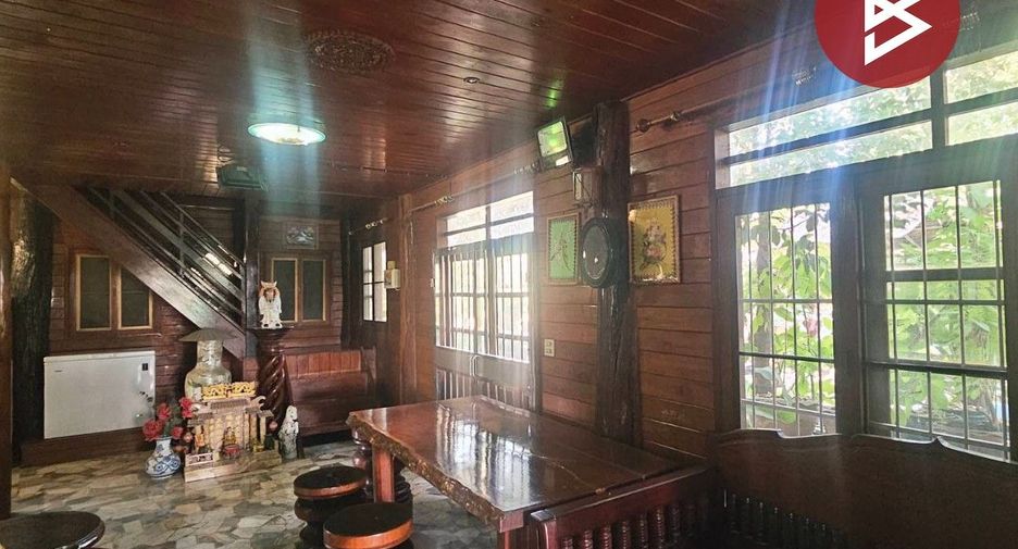 For sale 5 bedrooms house in Mueang Samut Sakhon, Samut Sakhon