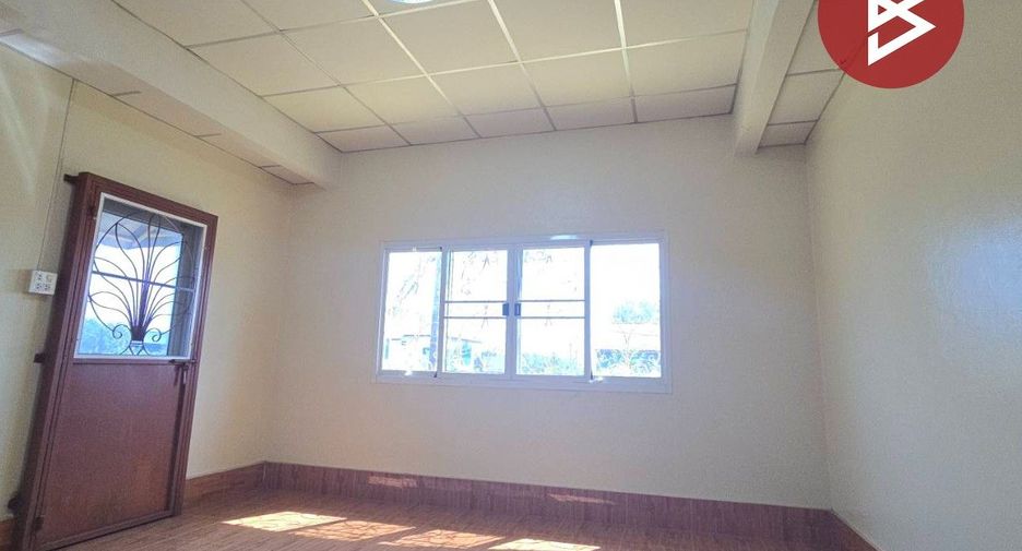 For sale 3 bedrooms house in Tha Mai, Chanthaburi