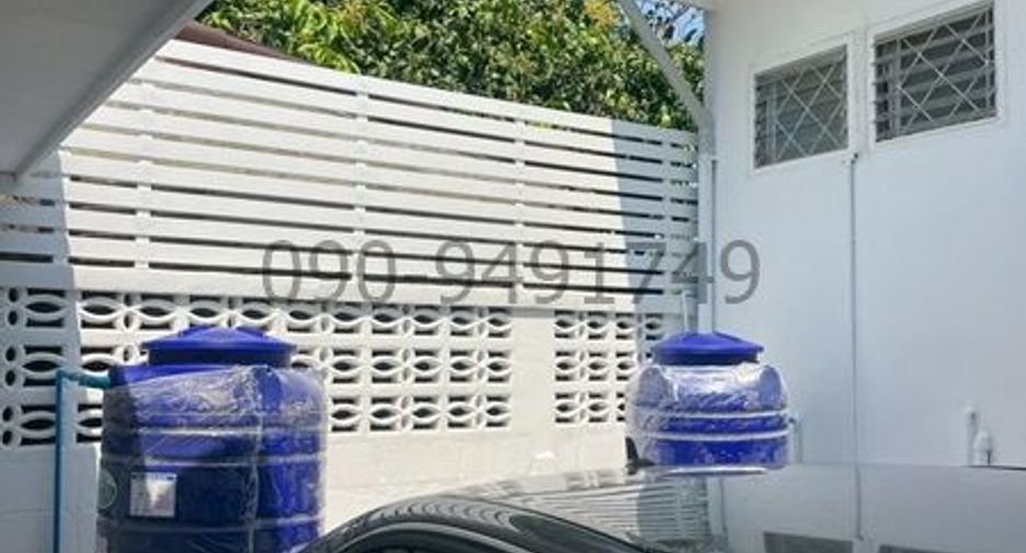For rent 2 bedrooms townhouse in Bueng Kum, Bangkok