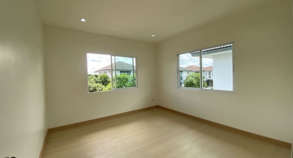 Casa en venta de 3 habitaciones en Lat Krabang, Bangkok