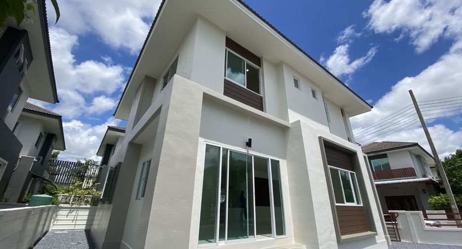 Casa en venta de 3 habitaciones en Lat Krabang, Bangkok