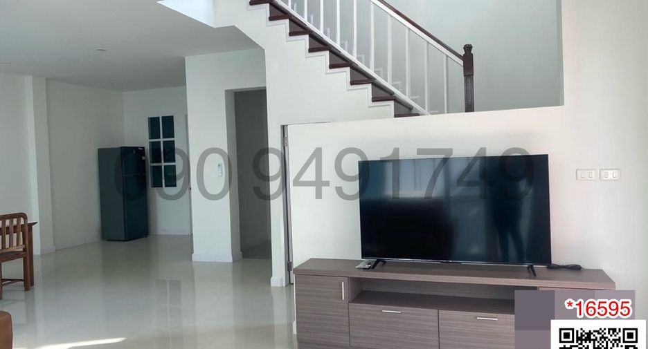 For rent 4 bedrooms house in Lat Krabang, Bangkok