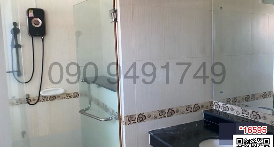For rent 4 bedrooms house in Lat Krabang, Bangkok