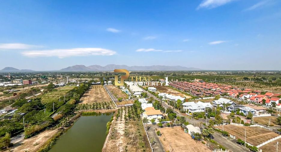 For sale 2 bedrooms condo in Cha Am, Phetchaburi