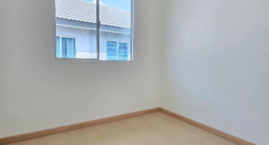 À vendre 3 chambres maison de ville à Bang Sao Thong, Samut Prakan