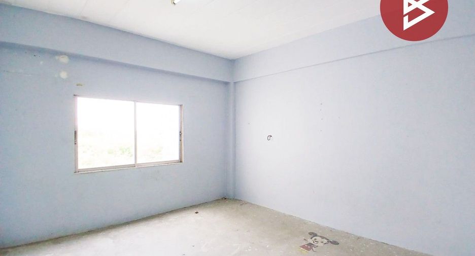 For sale 5 bedrooms retail Space in Mueang Samut Prakan, Samut Prakan