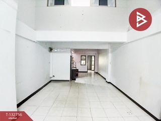 出售 5 卧室 商业空间 在 Mueang Samut Prakan, Samut Prakan