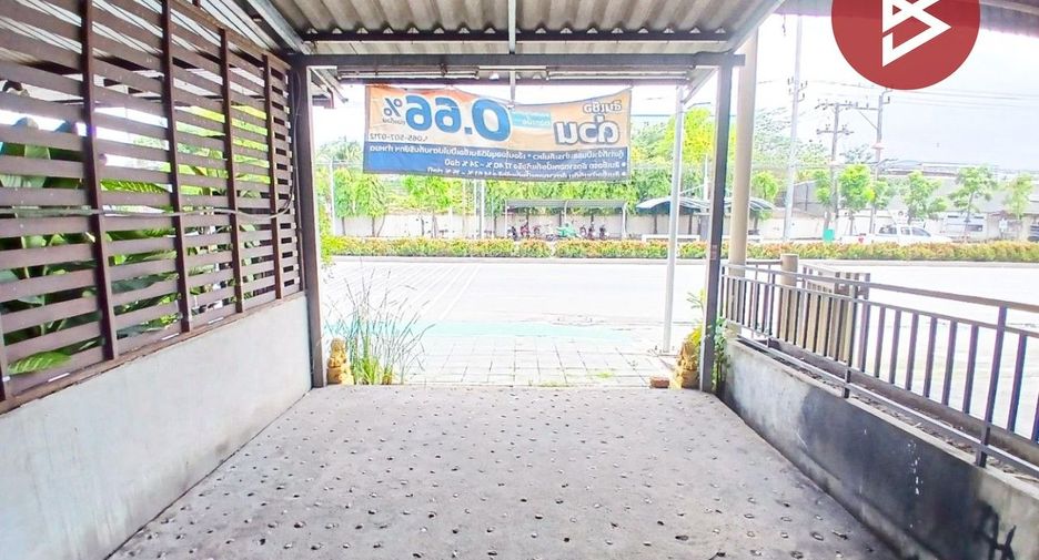 For sale 5 bedrooms retail Space in Mueang Samut Prakan, Samut Prakan
