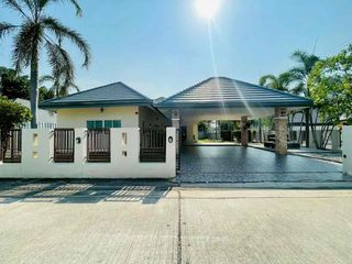 Villa zur Miete mit 3 Zimmer in Bang Lamung, Chonburi