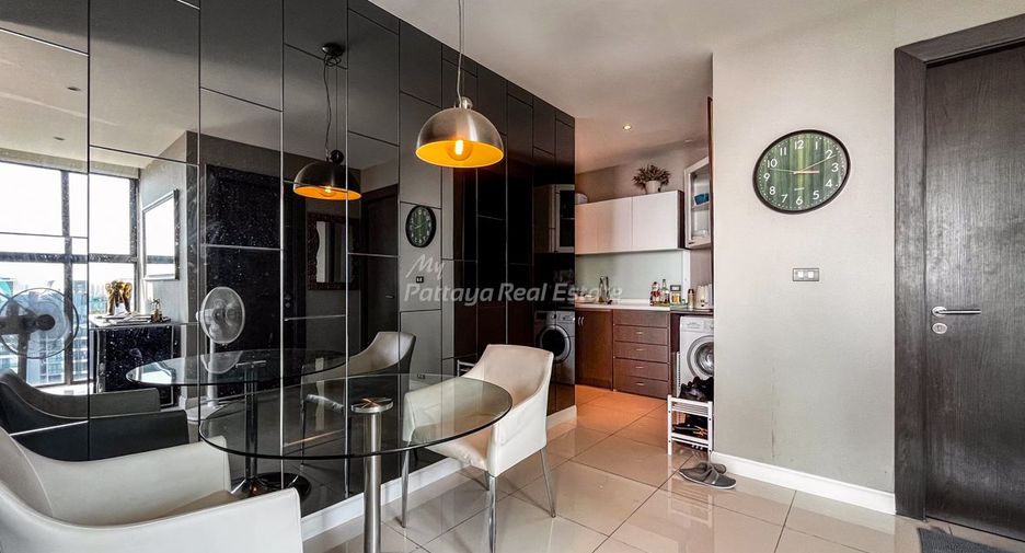 For sale 2 ベッドルーム condo in Bang Lamung, Chonburi