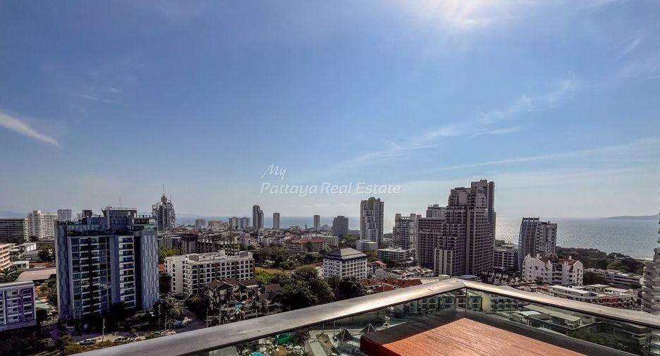 For sale 2 ベッドルーム condo in Bang Lamung, Chonburi