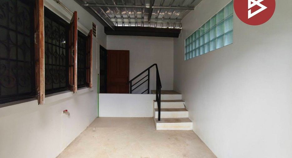 For sale 4 bedrooms house in Mueang Chanthaburi, Chanthaburi