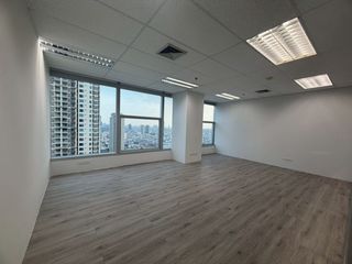出租 商业空间 在 沙吞, 曼谷