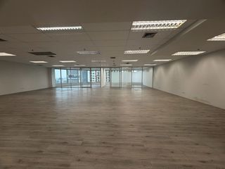 出租 商业空间 在 沙吞, 曼谷