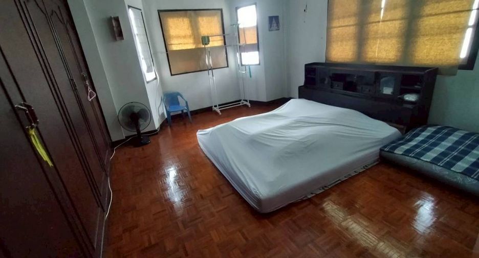 For sale 5 bedrooms house in San Sai, Chiang Mai