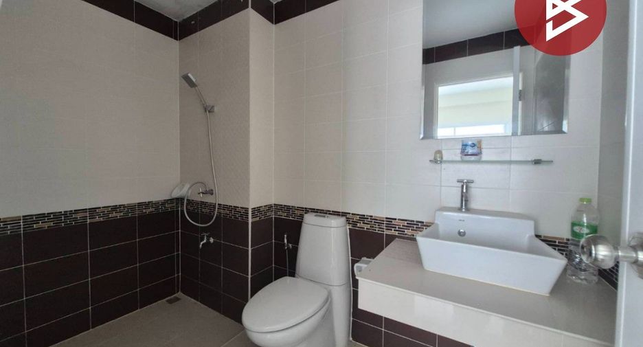 Local comercial en venta de 3 habitaciones en Mueang Suphanburi, Suphan Buri