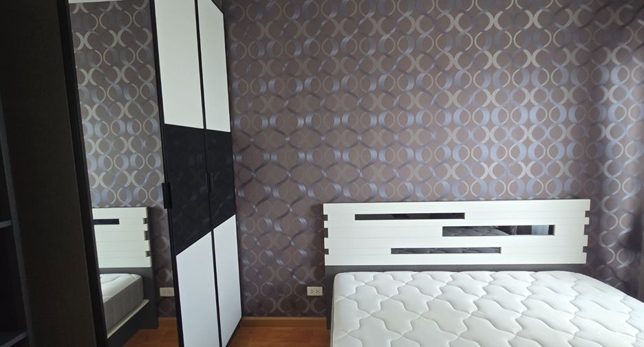 For rent 2 bedrooms condo in Phasi Charoen, Bangkok