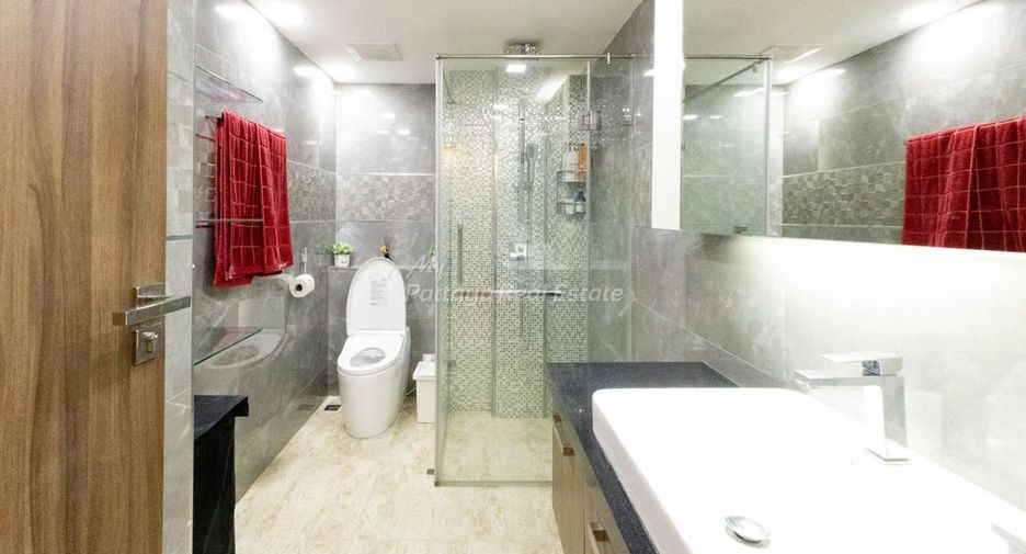 For sale 2 bedrooms condo in Bang Lamung, Chonburi