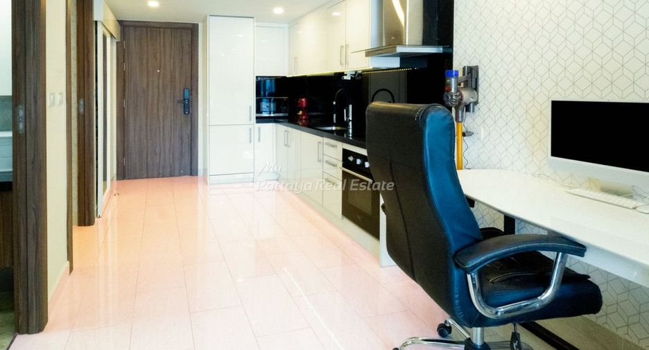 For sale 2 bedrooms condo in Bang Lamung, Chonburi